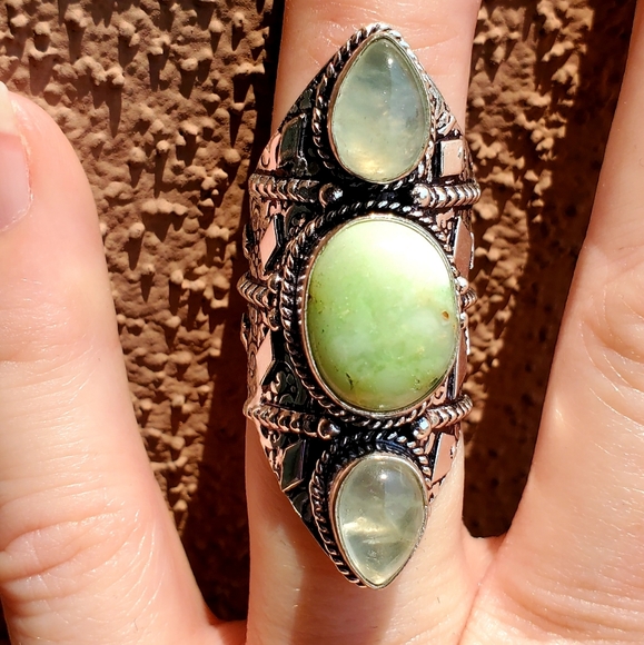 New Chrysoprase and Aquamarine 925 Silver Statement Ring. - Picture 3 of 14
